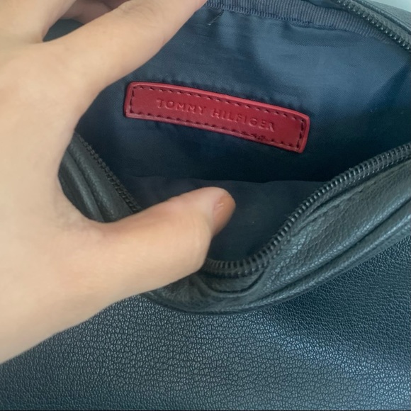 TOMMY HILFIGER CROSSBODY - Picture 4 of 4